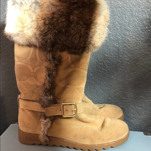 Coach boots 5 1/2 - Picture 2 of 4